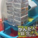 【家庭用クレーンゲーム】本気でゲーセンのお菓子タワーを再現してみた【スイートランド】