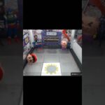 切り抜き  ぶるぶるしんちゃんを穴に落とすゲーム  luckrock オンクレ claw machine