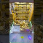 黄金の景品を狙って挑戦した結果ww #shorts #クレーンゲーム #ufoキャッチャー #ゲーセン #clawmachine #arcade