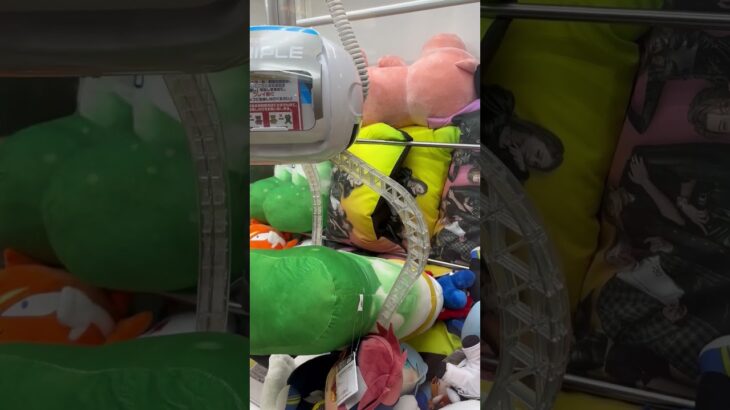 クレーンゲーム動画必殺技集58 ～でかい縦長景品は右アームで引っ掛けて雪崩式落としで取る！の件～ #ufoキャッチャー動画 #ゲームセンター #クレーンゲーム #ゲーセン #ufoキャッチャー