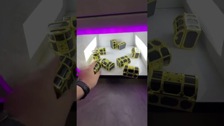 宝箱を開けたらまさかの景品!?#shorts #クレーンゲーム #ufoキャッチャー #ゲーセン #clawmachine #arcade #funny #tiktok#自宅 #ネタ