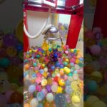 古いクレーンゲームの大量のスーパーボールの中から………#shorts