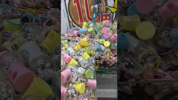 【クレーンゲーム】この景品をとるの難しくない?? #ラウンドワン #short #shorts #モーリーファンタジ #10円キャッチャー #gigo #ナムコ #お菓子 #ゲームセンター