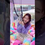 クレーンゲームの景品が美女だった件www Crane Game Prize is a Beauty!? 크레인 게임 상품이 미녀!? ㅋㅋㅋ