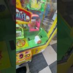 I Tried a Retro UFO Catcher… Without Knowing the Rules#shorts #クレーンゲーム #ufoキャッチャー #ゲーセン #clawmachine