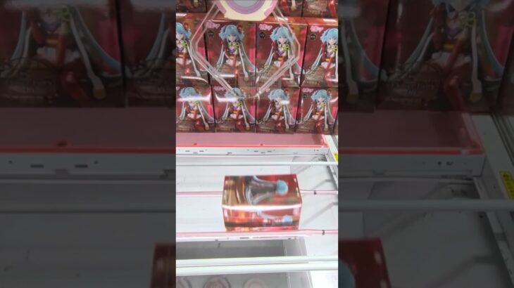 ベネクス川越店で初音ミクとフリーレンのフィギュアの景品をゲット #shorts