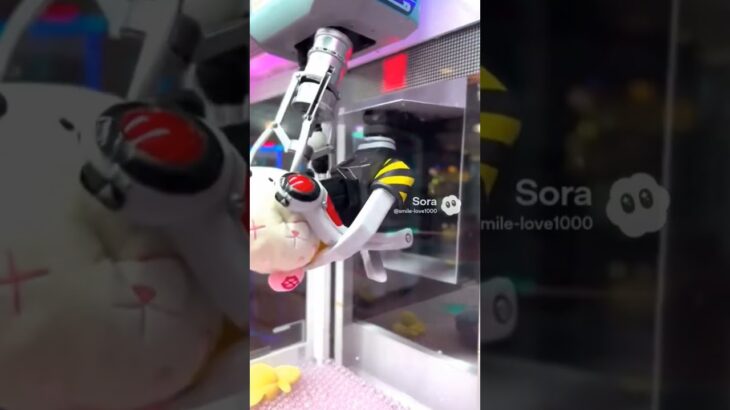 こんなクレーンゲームはいやだなぁ🤣 #クレーンゲーム景品 #クレーンゲーム #ゲームセンター #クレーンゲーム攻略 #ゲーセン #ufoキャッチャー #ミニクレーンゲーム