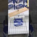 Me Tokyo SHINJUKU店のフック設定でポカリスエットとうまい棒の景品をゲット #shorts